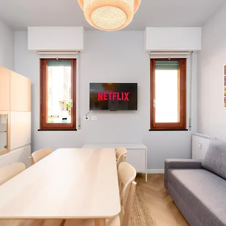 Apartamento Incantevole E Moderno Bilocale A 500 Mt Dalle Spiagge Finale Ligure