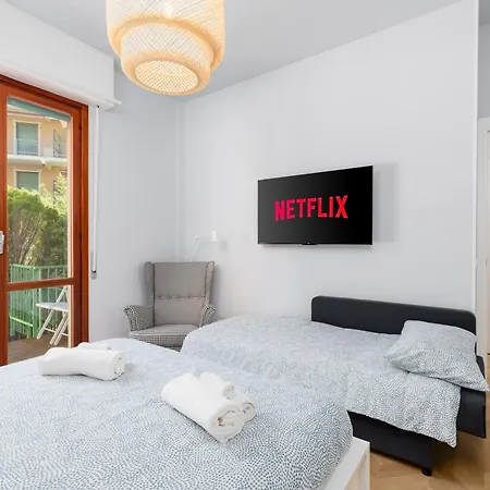 Incantevole E Moderno Bilocale A 500 Mt Dalle Spiagge Apartamento